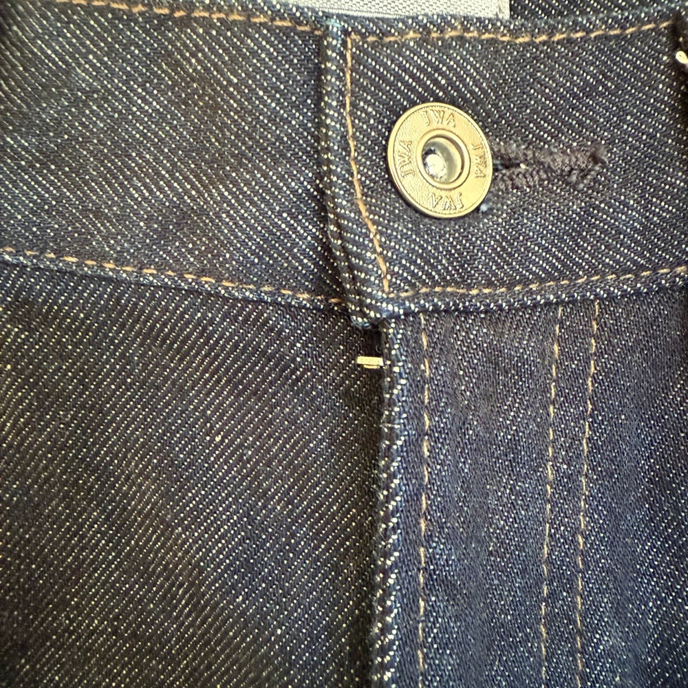 Women’s Uniqlo Straight Jeans NWOT - Picture 3 of 5